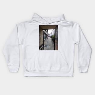 Small alley in Quedlinburg Kids Hoodie